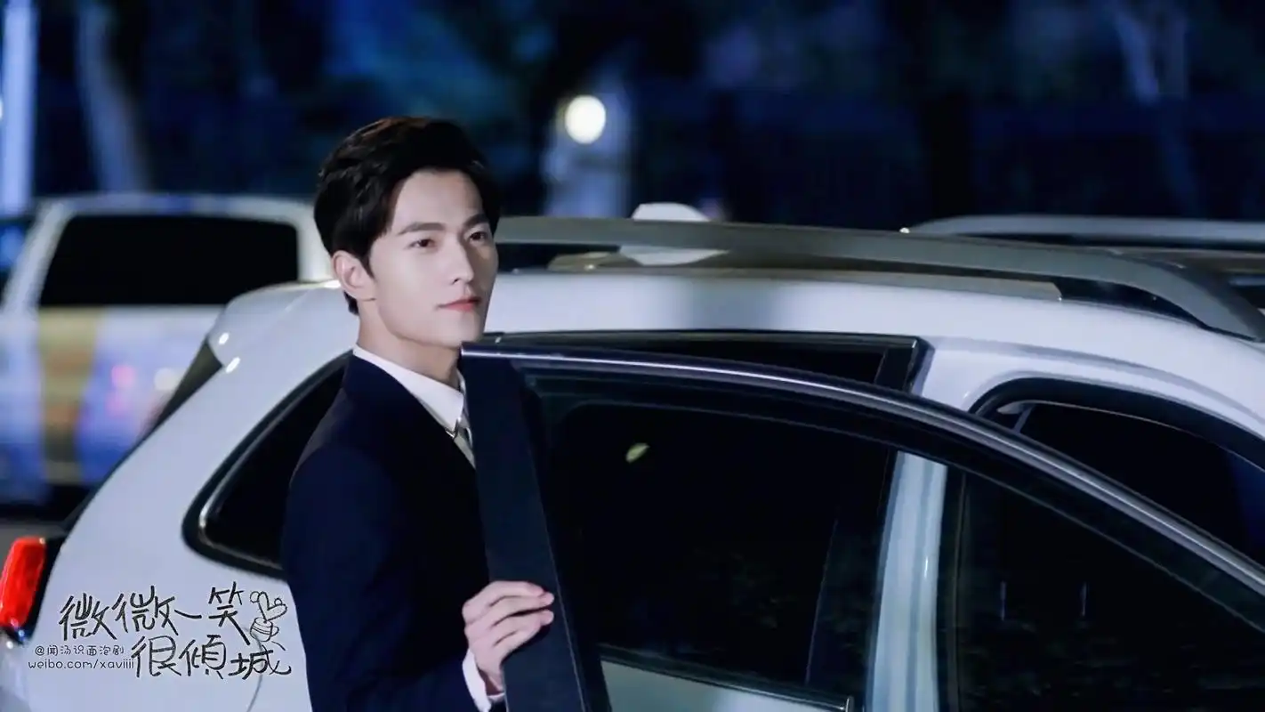 《微微一笑很倾城》杨洋肖奈剧照图片桌面壁纸