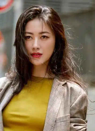 近期热播的四部古装剧中,五个女配,朱珠排第四,颖儿也只排第二_宁毅