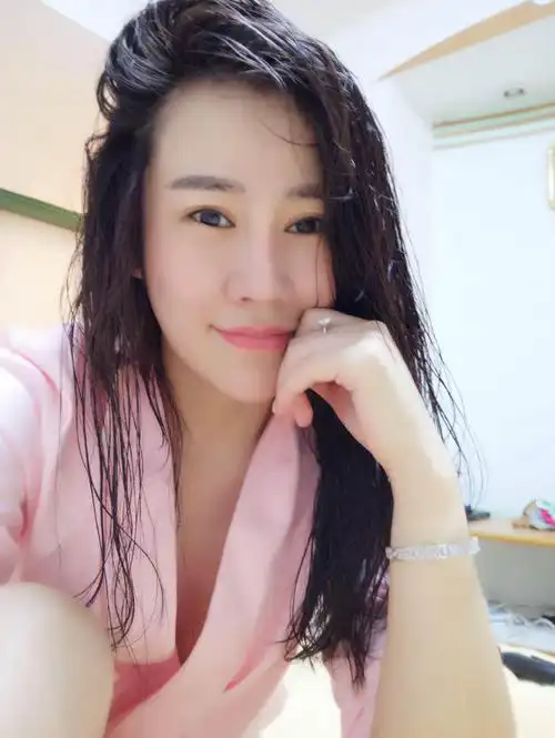 36岁离异女征婚照片(id:92314276)_广东深圳征婚交友_珍爱网