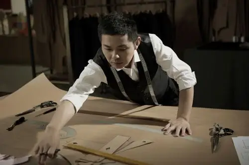 "执念太深"的红豆匠人郭军伟 匠心是一种修养_财经_中国网