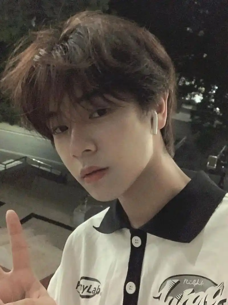 上海烫发 男士烫发 烟花烫 锡纸烫 纹理烫 摩根烫 碎盖烫发 造型烫