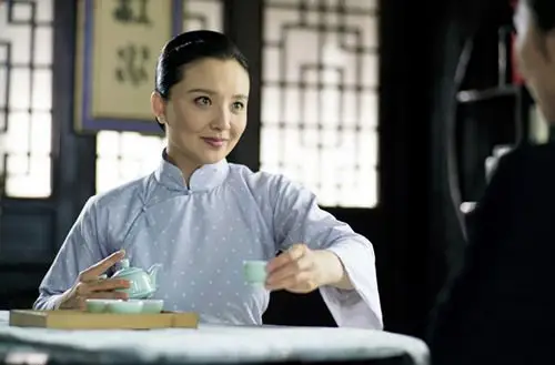 孙茜版宋庆龄形象曝光 端庄大气|孙茜|电视剧_新浪娱乐_新浪网