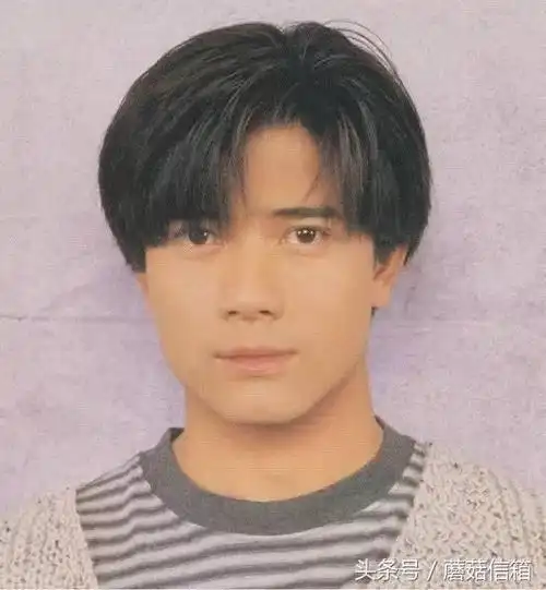 郭富城证件照首曝光,网友大呼:果然是天王颜!颜值炸天了!