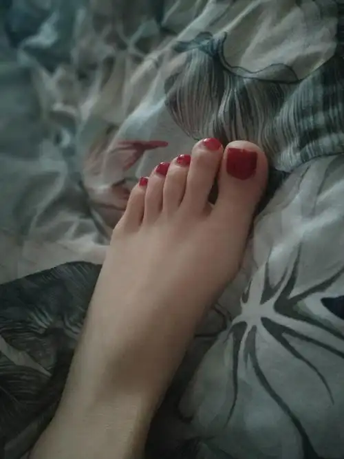 女孩子有一双好看的脚丫是一种什么样的体验? - 知乎