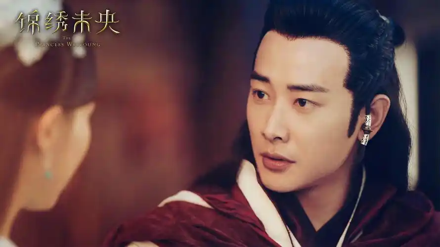 p>罗晋,1981年11月30日出生于江西省宜春市铜鼓县,中国内地影视男演员