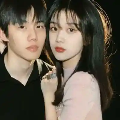 男女爱人双人qq头像,情侣头像图片-回车桌面