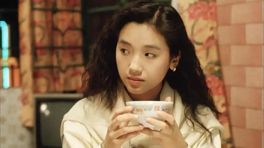 1990天若有情之追梦人乖乖女就这么穿赛博朋克的香港夜景吴倩莲