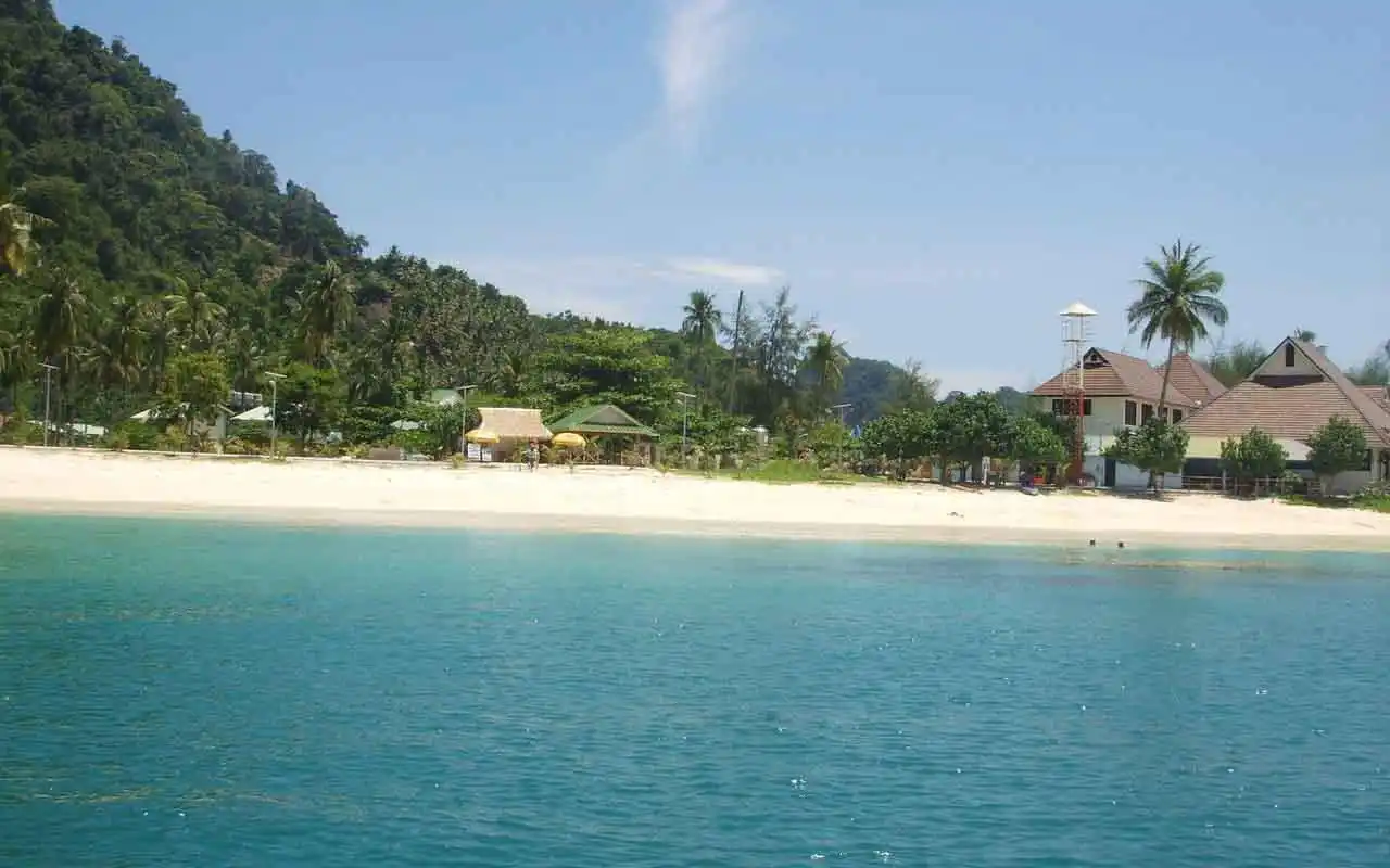 电脑壁纸 风景 普吉岛海滩风光