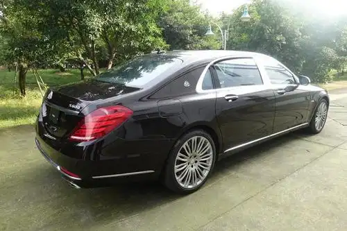 【第一次拍卖】奔驰s600迈巴赫小轿车一辆