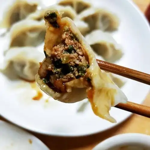 牛肉芹菜水饺,最喜欢吃这个馅的睡觉,香而不腻