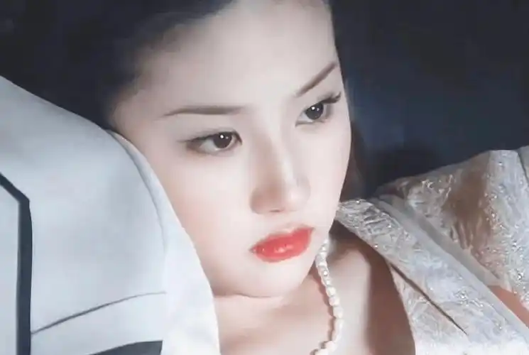 为啥没人羡慕刘亦菲?_白秀珠_表演_游建鸣