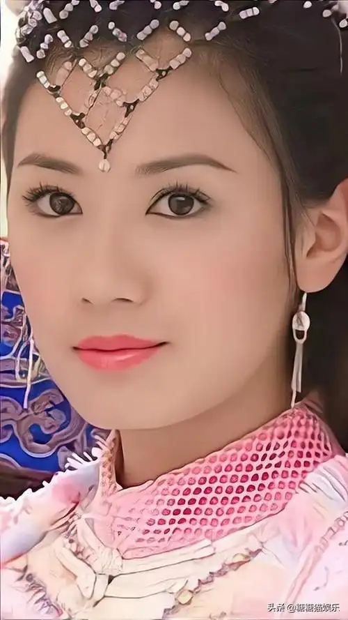 贾静雯的赵敏到底有多美?明艳动人,灵气十足,美若仙女_网易订阅