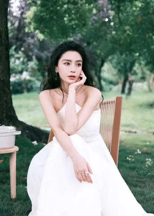 angelababy绿野漫游写真##angelababy公主下午茶