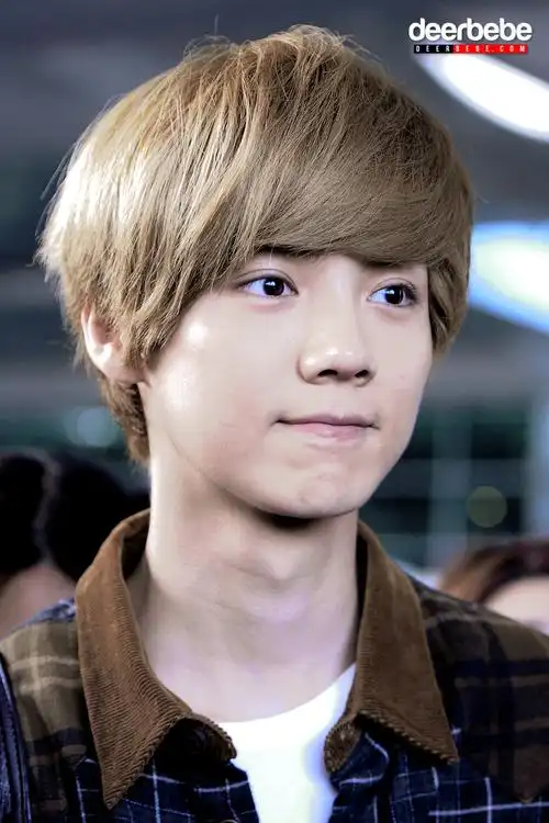 鹿晗 帅哥 明星 花美男 暖男 男神 文艺 小清新 杂志 画报 写真 自拍