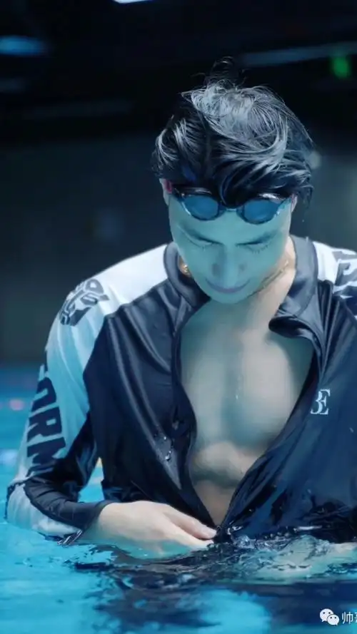 肌肉型男# #型男帅哥