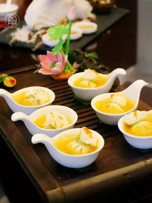 用平民的价格,在星级酒店里享受皇帝菜色