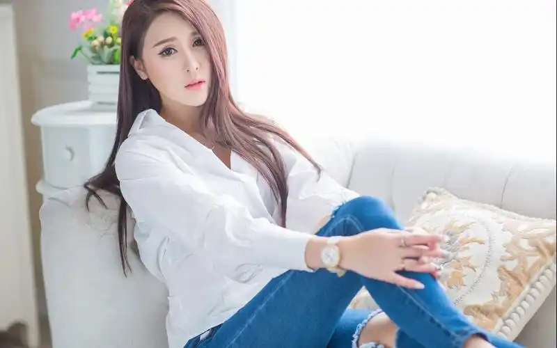 2021-04-07浏览:(571)标签:格式:jpg关注公众号:一抹绿叶热门壁纸标签