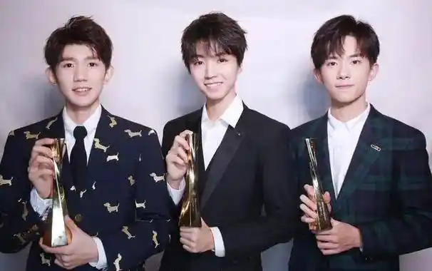 这三家粉丝怎么了…?tfboys exo bts 三家粉丝怎 - 抖音
