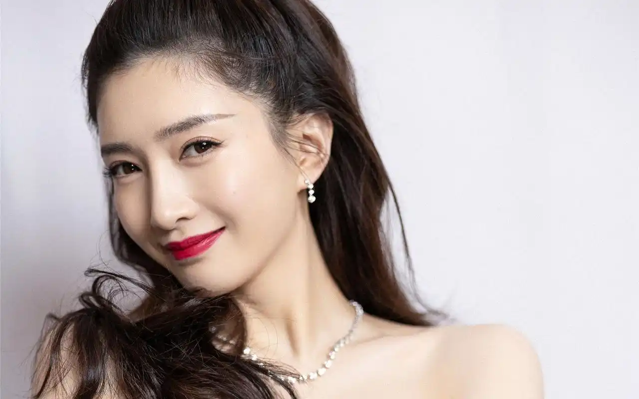 图集:分享大美女江疏影性感电脑壁纸,赶紧收藏吧!