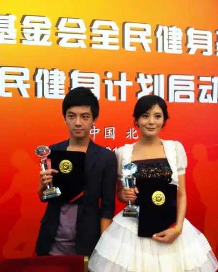 吴俊余热心公益 获宋庆龄基金会"爱心天使"