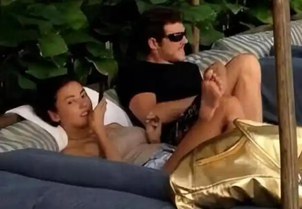 "身家百亿"张柏芝的新任丈夫终于现身了