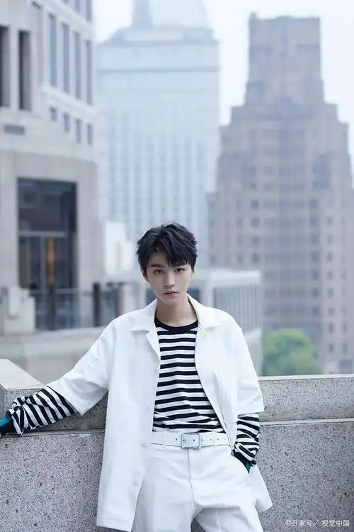 总体来说,王俊凯的发展虽然在三位队友中不算最突出的,但他具备相对