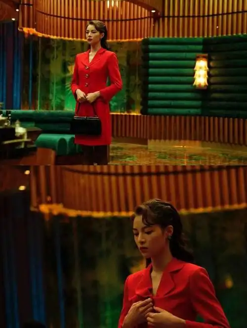 钟楚曦荞麦疯长美图流出穿绿色露背裙这张真复古女王