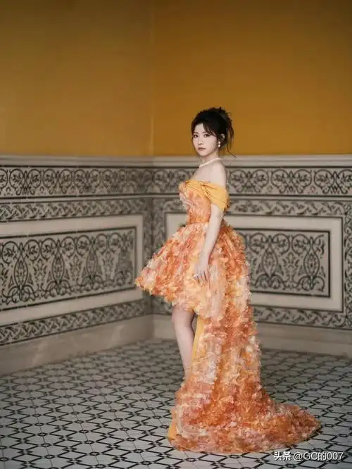 明星图片赖美云