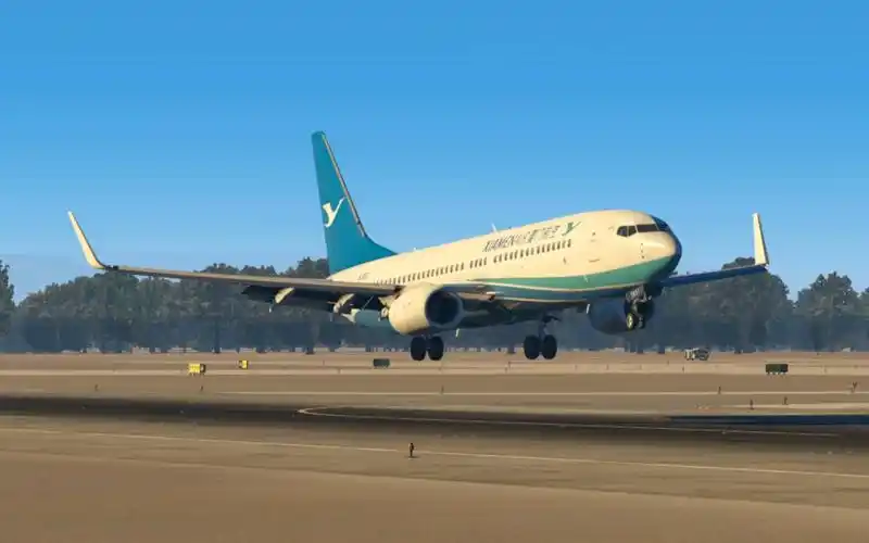 霞光万道 厦门航空737-800降落太原武宿机场 2023首期视频