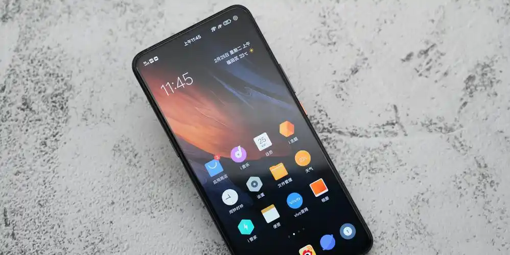 骁龙865!12gb运存!20倍变焦!2700香不香?_手机