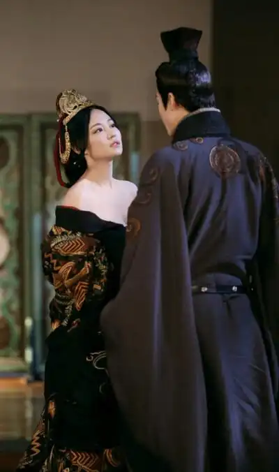 《皓镧传》【华阳夫人】谭卓