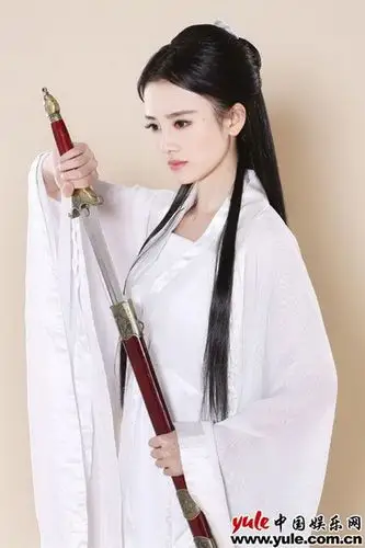 四千年第一美女鞠婧祎扮小龙女 首次露出额头秒杀陈妍希