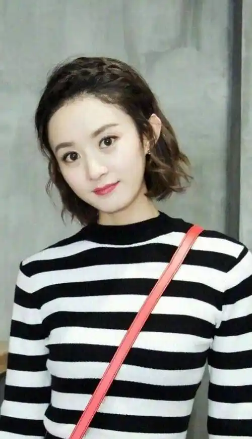 你和我的倾城时光,一起来看赵丽颖的短发造型