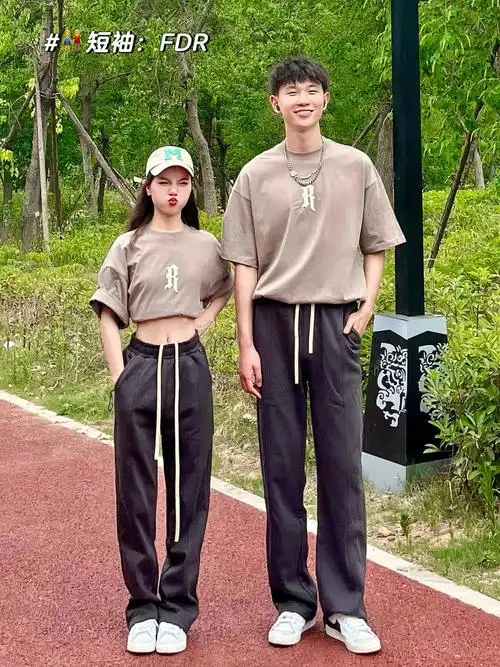 15377183情侣帅过男朋友的情侣装