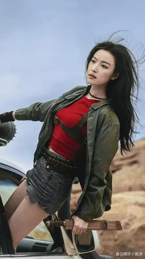 已经完美收官啦,倪妮在剧中饰演的叶流西酷飒感拉满,西姐是个敢想敢做