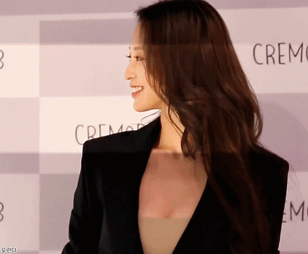 40岁的韩艺瑟分享了有健身房和庭院的豪宅 过自己想要的人生很容易