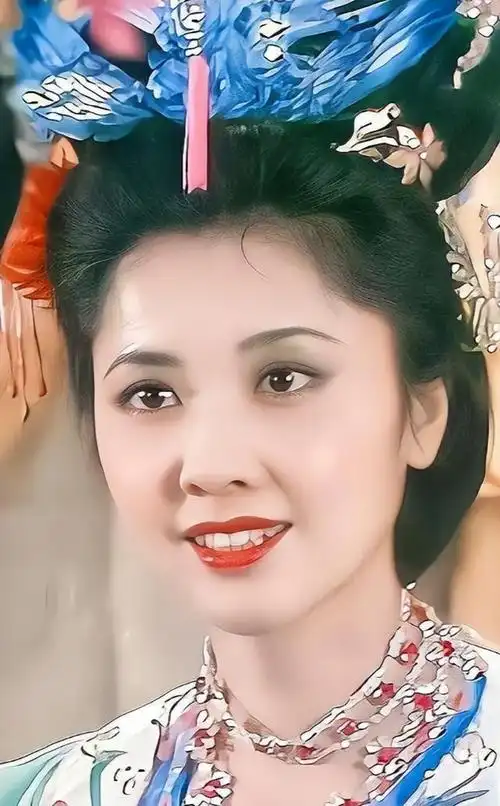 迟重瑞,那位曾经饰演"唐僧"的演员,因对"5块钱"的片酬感到不满,决定