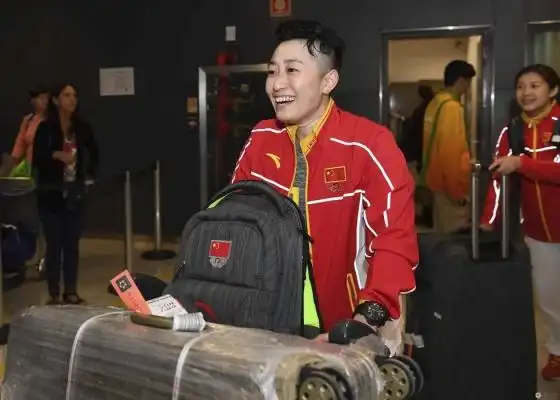 中国好声音qq总部电话号码是多少