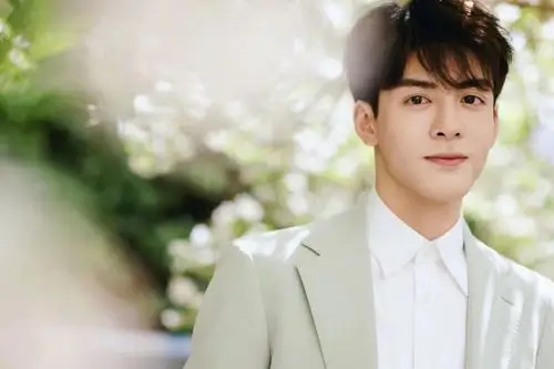 曾舜晞壁纸你是一切浪漫的总和