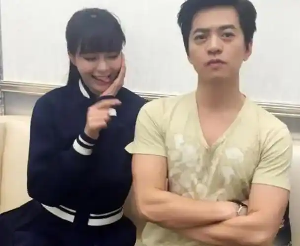 沈梦辰出轨李健?亚当被驱赶回美国?吴青峰从小被家暴?