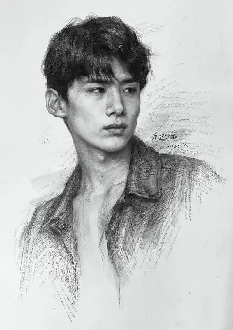 白敬亭联考风/课下时间画着玩儿