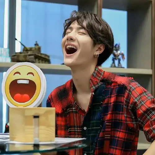 可爱牙牙#王一博