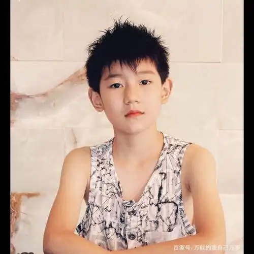【王源】论王源小时候到底有多可爱