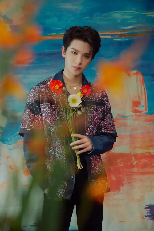 黄明昊金曲青春