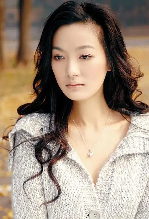 演员辛月:老公于震不是"家暴男",我是三个孩子的幸福妈妈