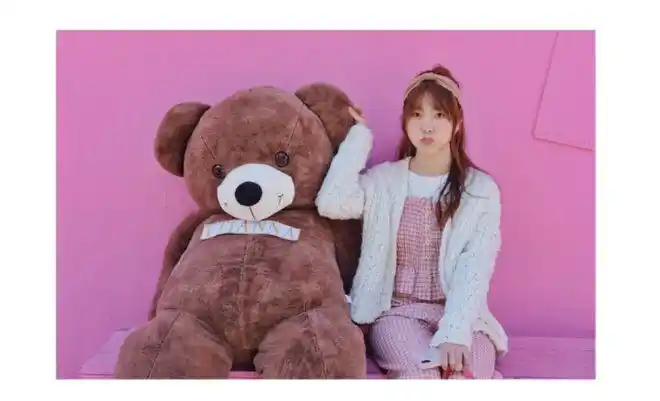 小时候尤浩然扮演的小雨还是很让大家喜爱的,胖胖的看起来很是可爱了.