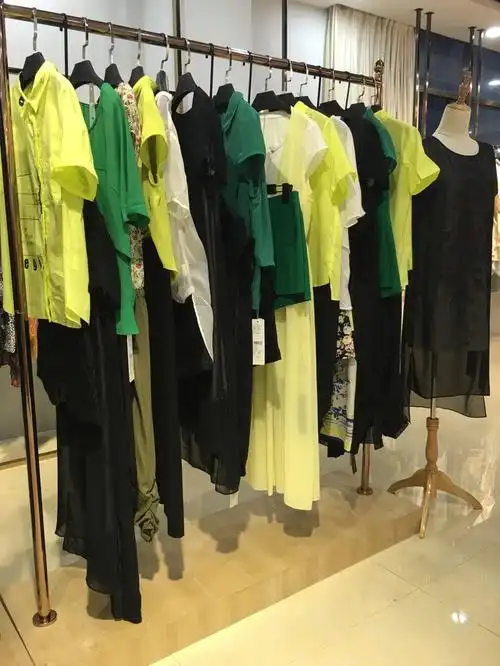 女装折扣店怎么陈列才能吸引客户