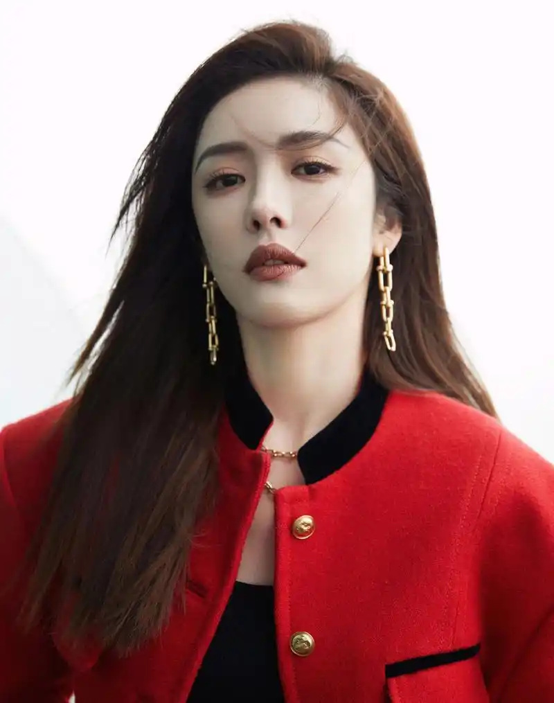 气质美女蔡文静