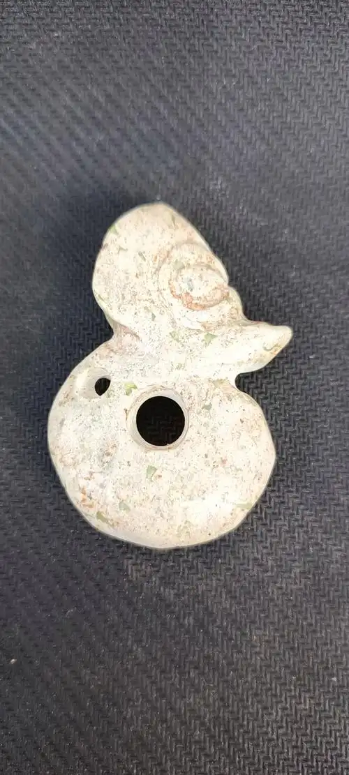 红山文化鸡骨白岫岩玉猪龙