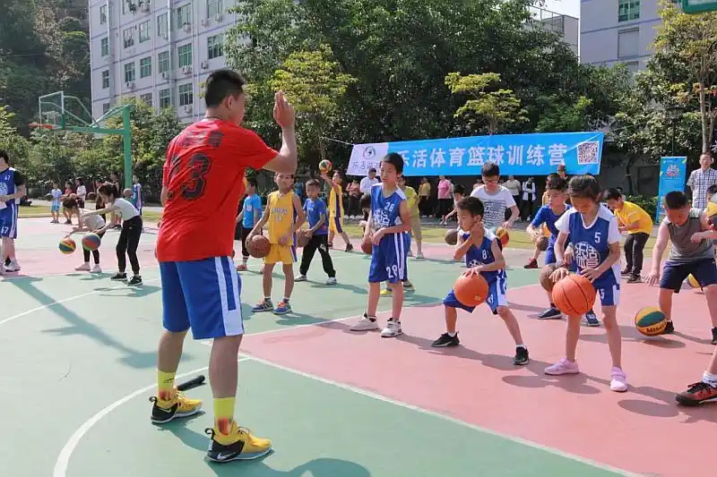 【花城小学】校园篮球公开课